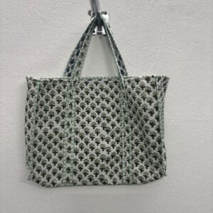 Versatile Small Tote Bag for Everyday Use