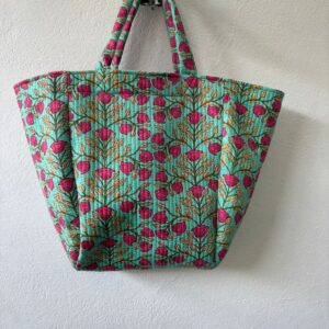 Stylish Professional Tote Bag for Everyday Use and Organization